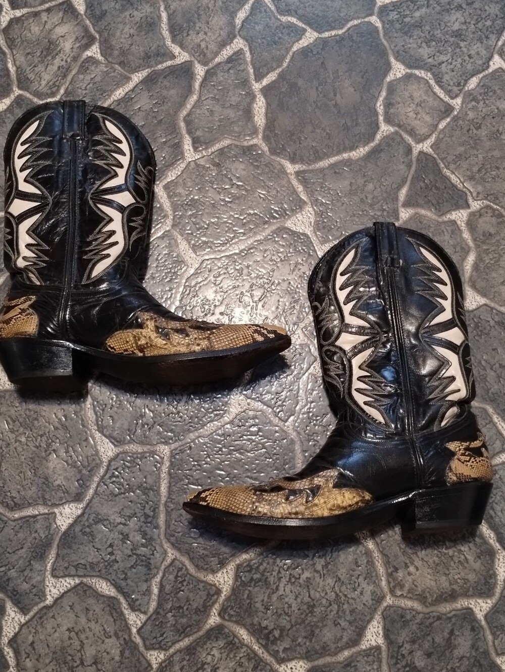 Code West Black leather Western boots Exotic Snakeskin Trim 10.,5 M VINTAGE 90s
